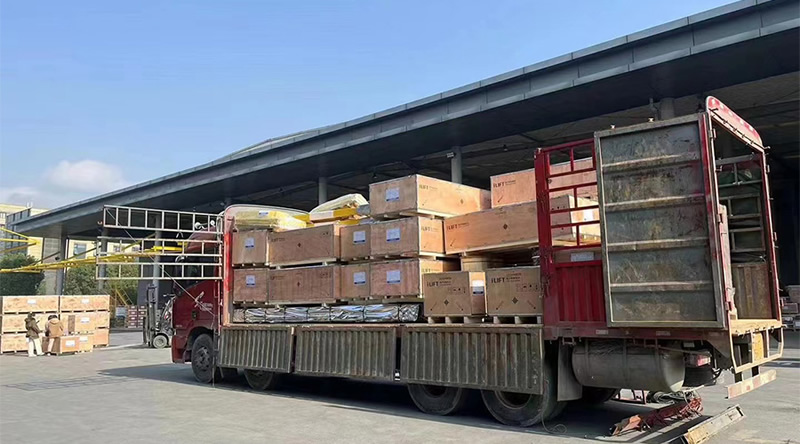 临沂临沭县到吐鲁番物流公司-临沭县到吐鲁番物流专线-大小件托运服务